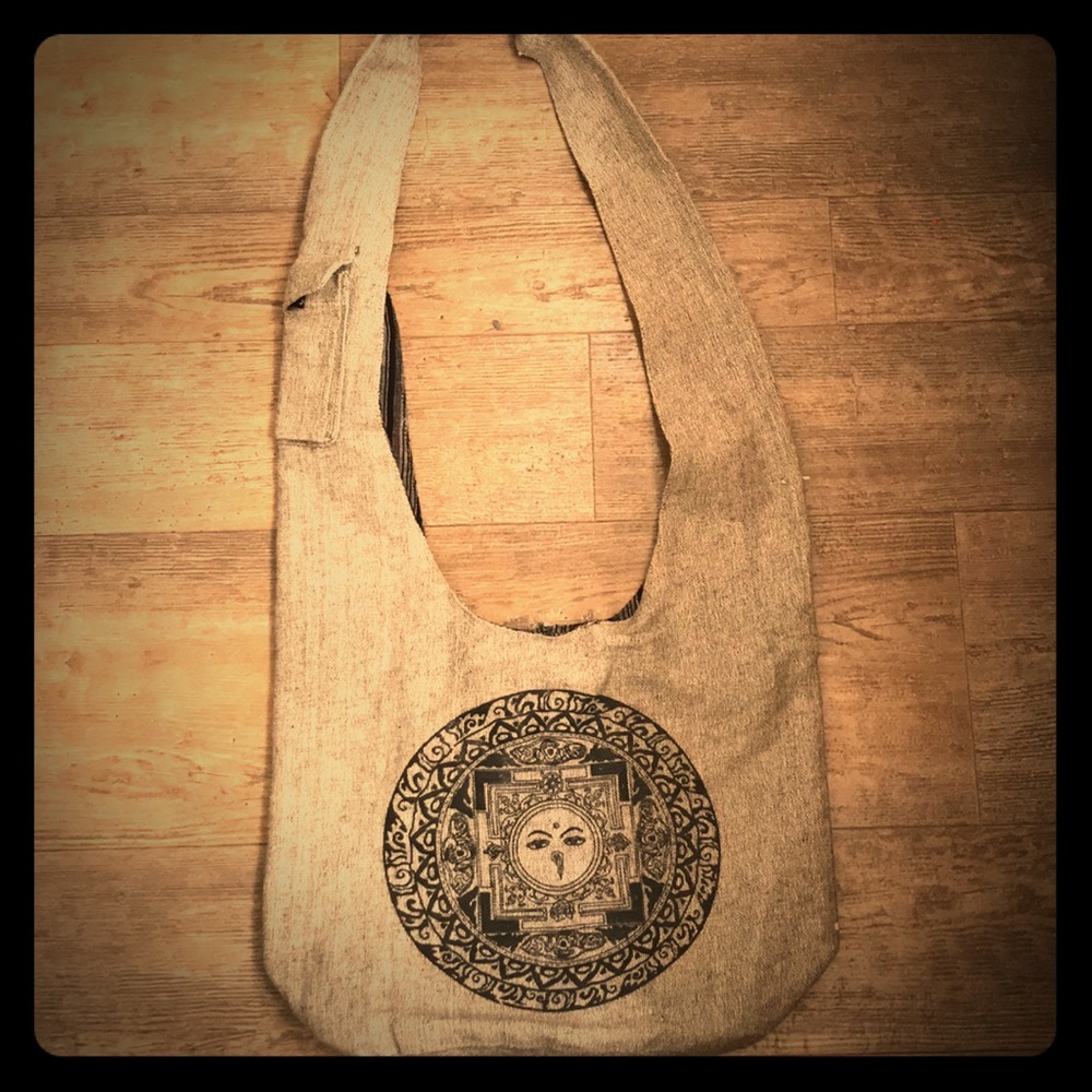 Cross body tote